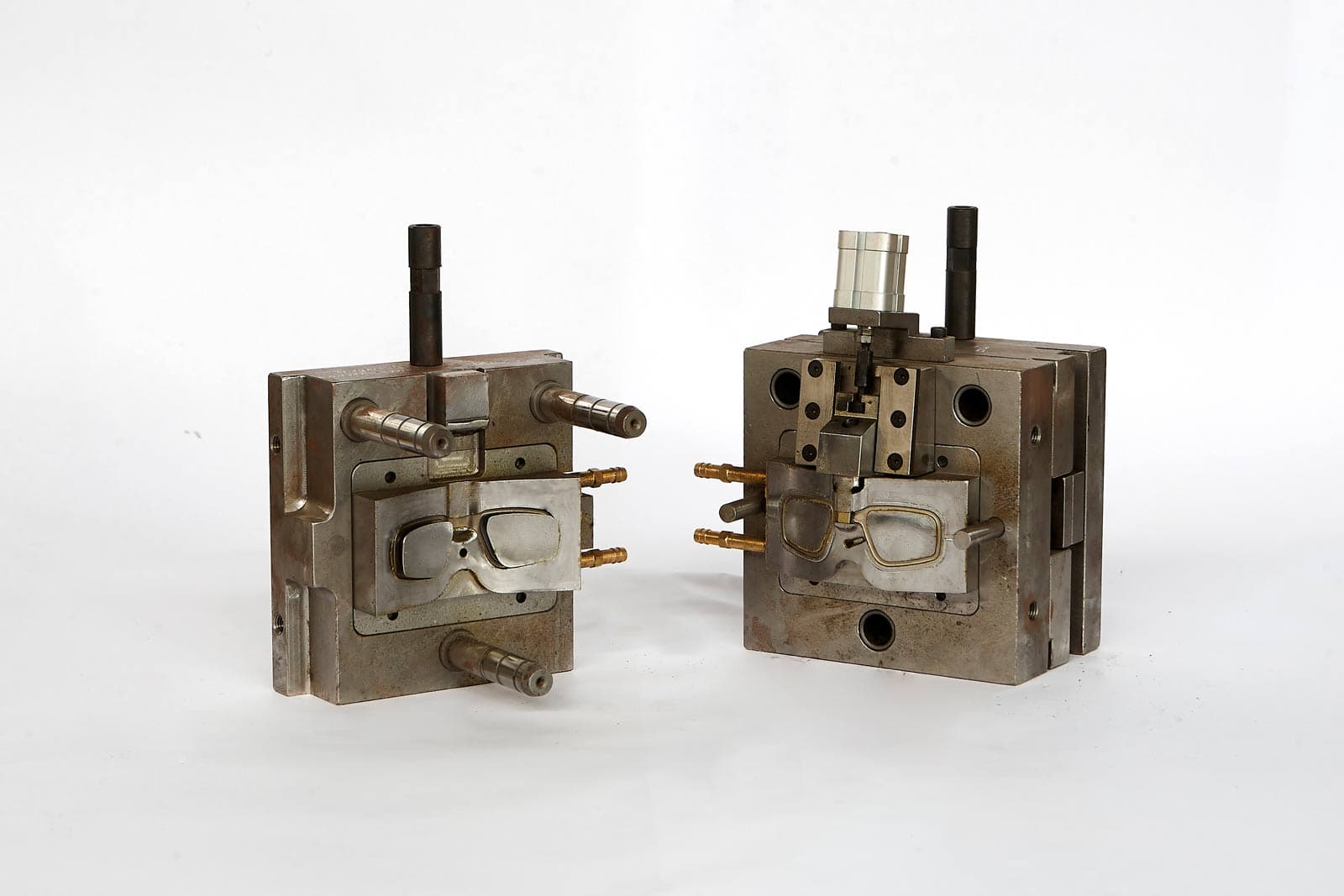 Прес-форми 8